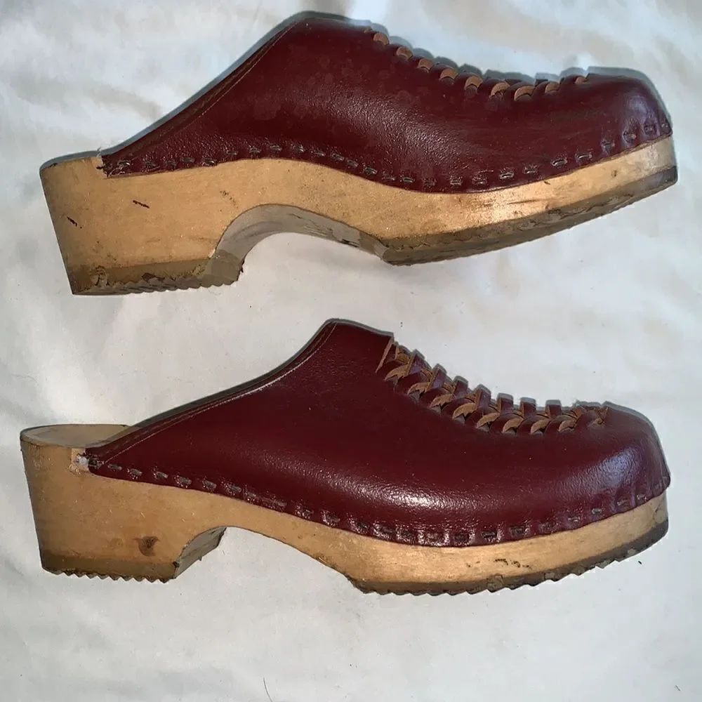 WALLSTROM’S Wooden Clogs - Picture 4 of 4